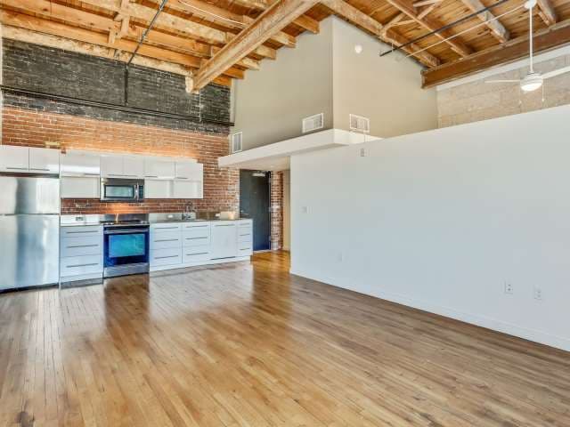 Loft E