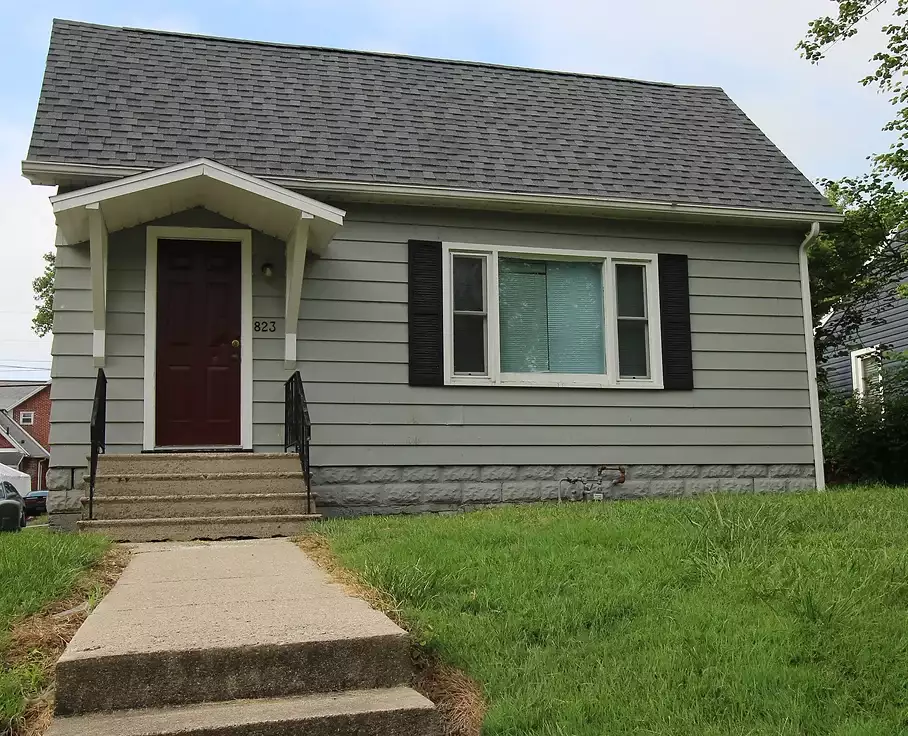 823 W. Carson St