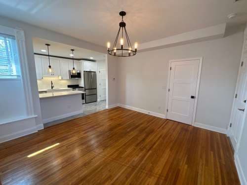 Worthington St 1445 HHR