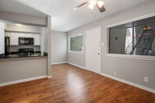 Camino Flats
