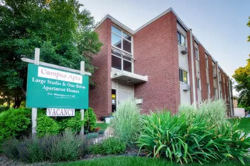 727 University Ave