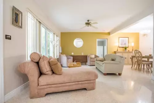 11215 NE Miami Ct