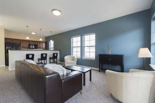 East Bay I Apartments