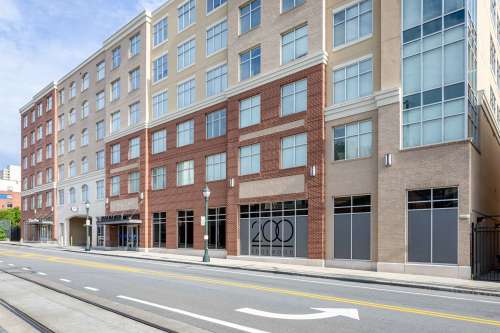 200 Edgewood | Student Housing