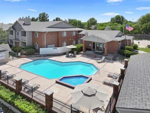 Cambridge Square Apartments