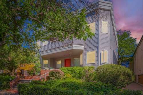AMAZING LOCATION 2 Bed 2 Bath Condo In The Heart of Downtown Boulder