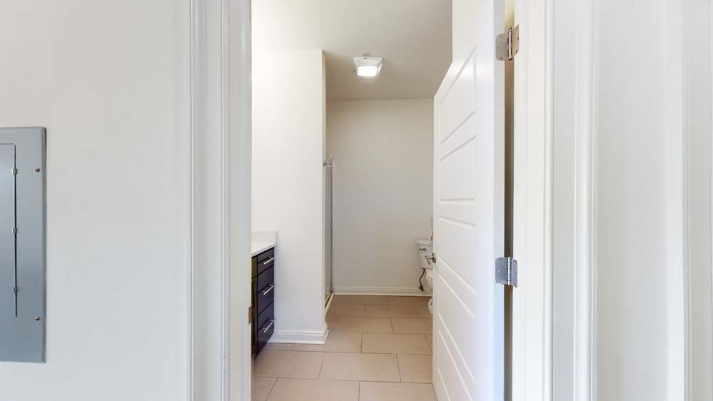 RU Living – 12 Bartlett (2 Bedroom)