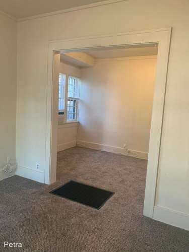 422 S Glenn Ave