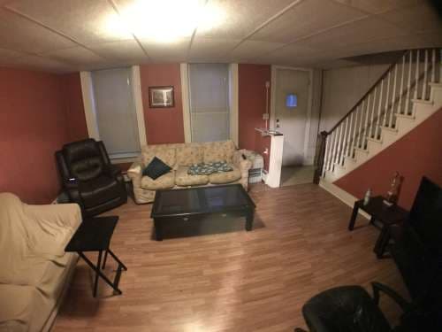 440 W Main St