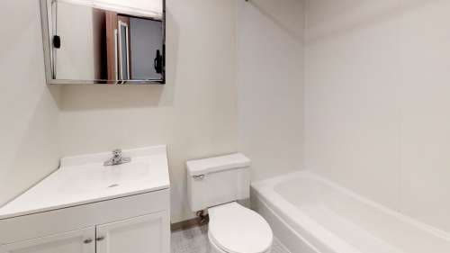 98 E 12th Ave