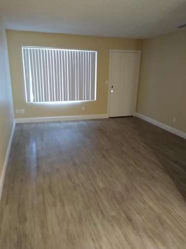 Spacious One Bedroom - Come Check us out!