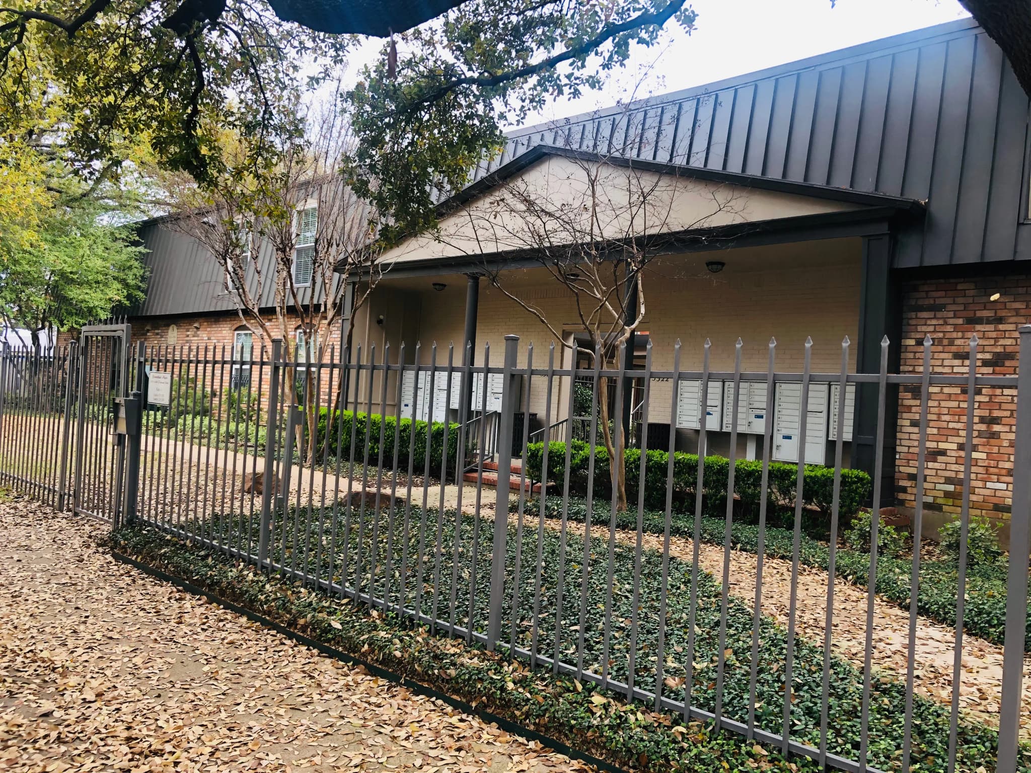 5302 Fleetwood Oaks #243