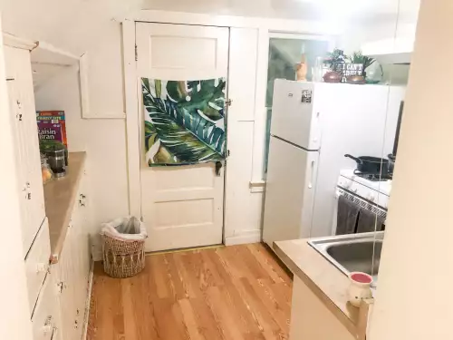 22 Mildred Ave