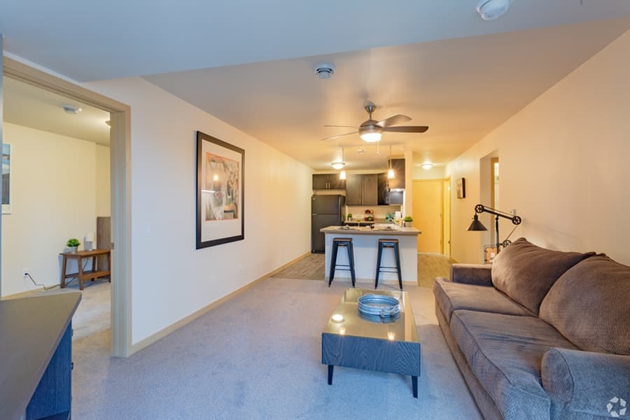 Oak Tree Campus Apartments