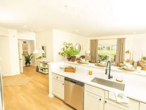 Beautiful 3 bed 3.5 bath Condo