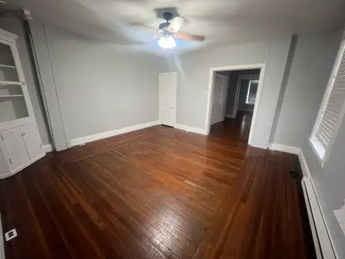333 W Barnard Street