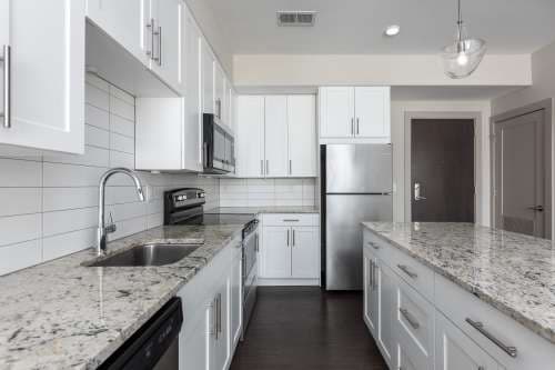 Hibernia Apartments