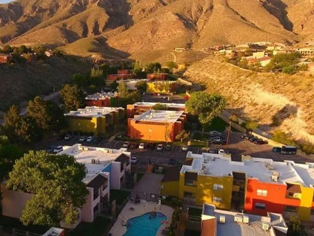 Santa Fe Place
