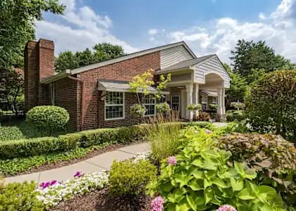 Fairlane Meadow Apartments and Townhomes
