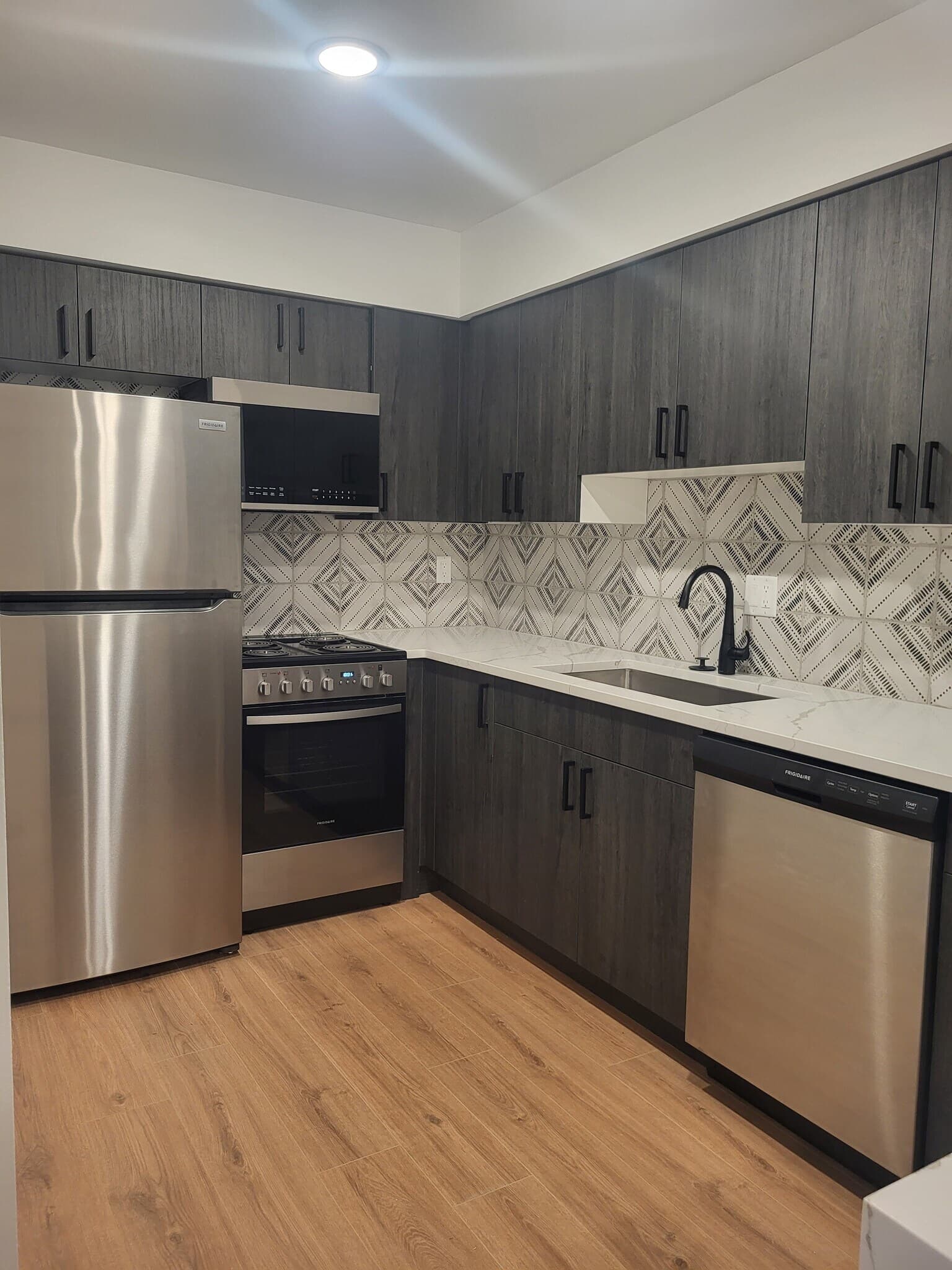 *Newly Renovated* Premium Style 2-4 BD Apartment Home