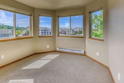 Churchill Downs Apartments