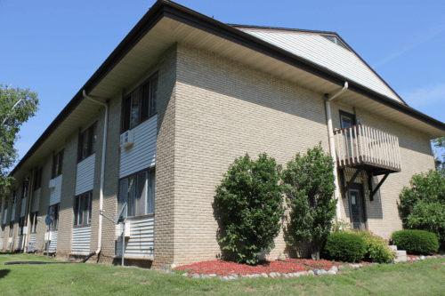 Lakeshore North Apartments