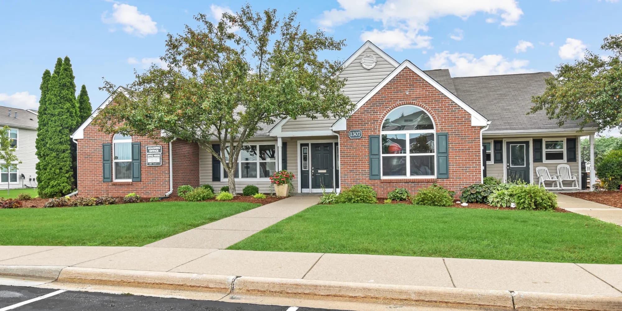 Sterling Crest Apartments