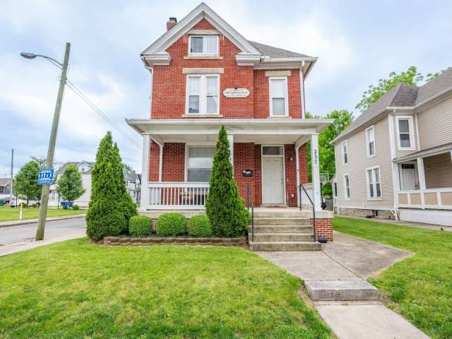 237 E 11th Ave
