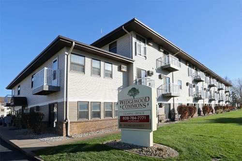 WEDGEWOOD COMMONS