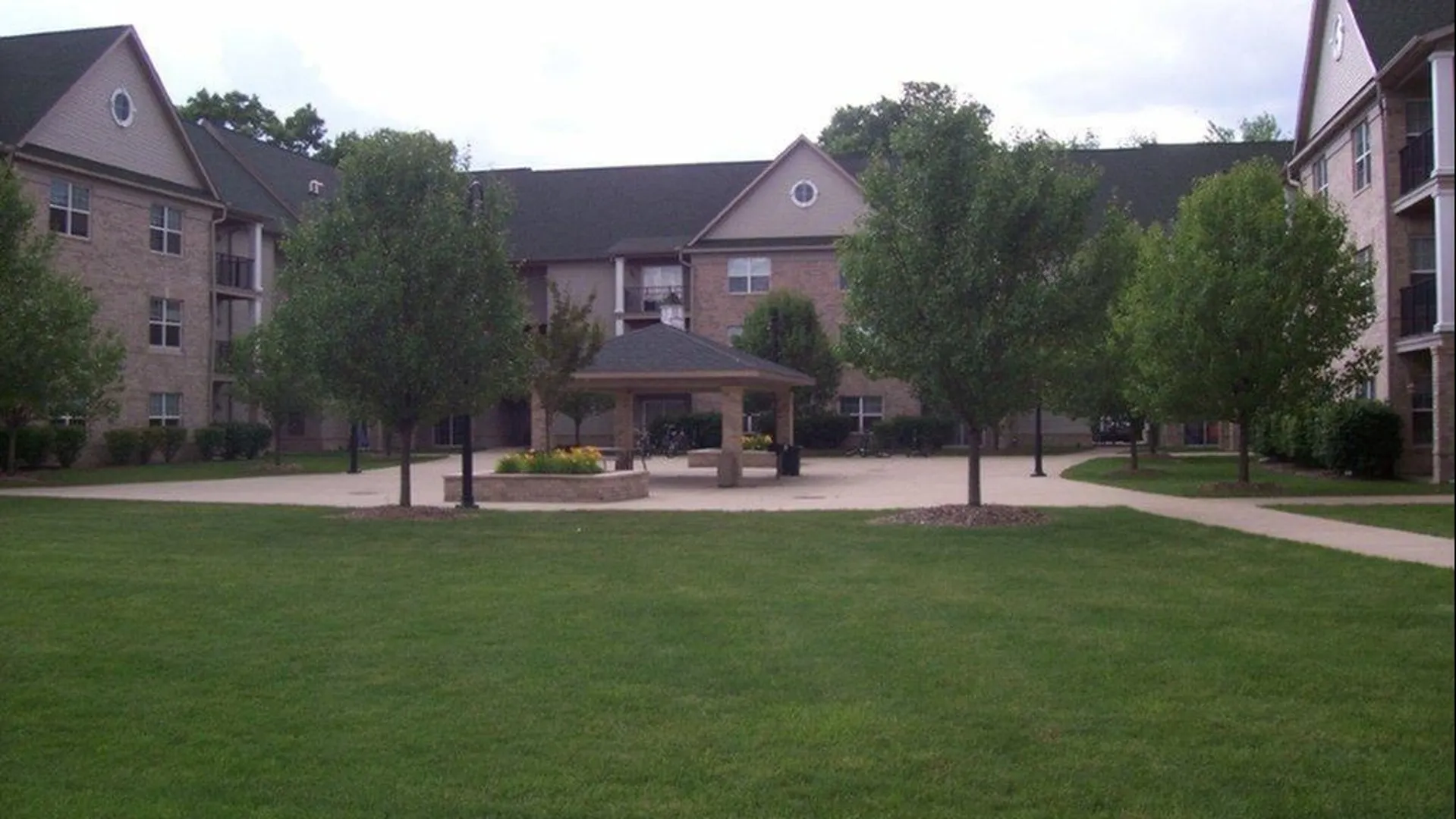 Campus Village Saginaw