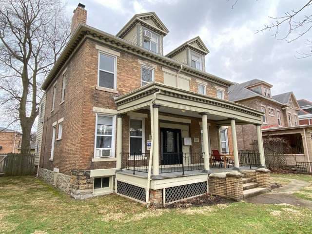 Neil Ave 1462-1464 HHR