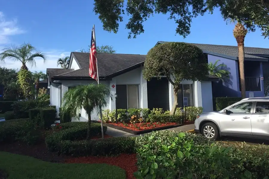 Bridgewater Pointe Apartments