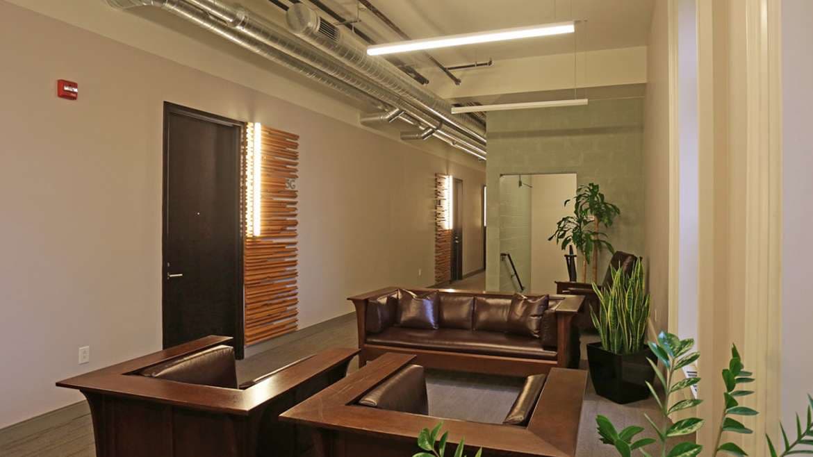 Pike Block Apartments