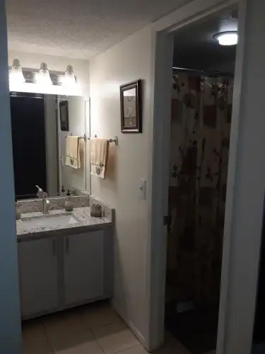 Bridgewater Pointe Apartments