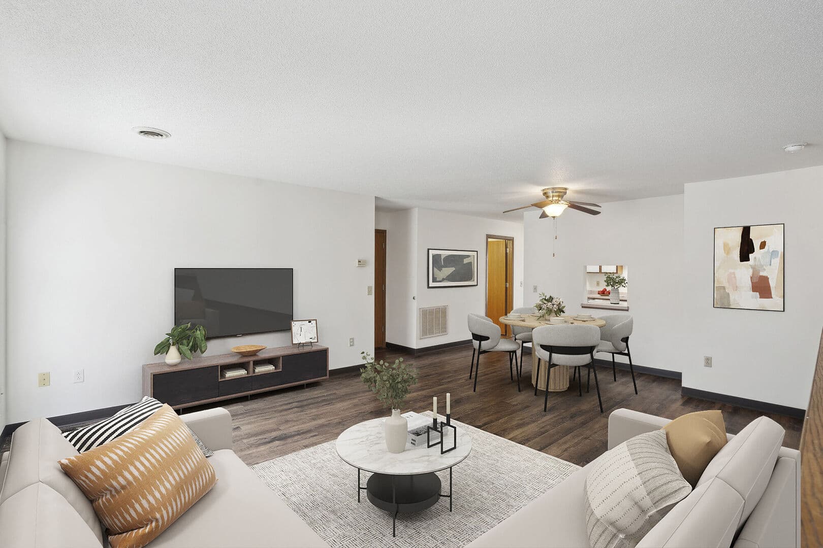 Woodsedge Apartments