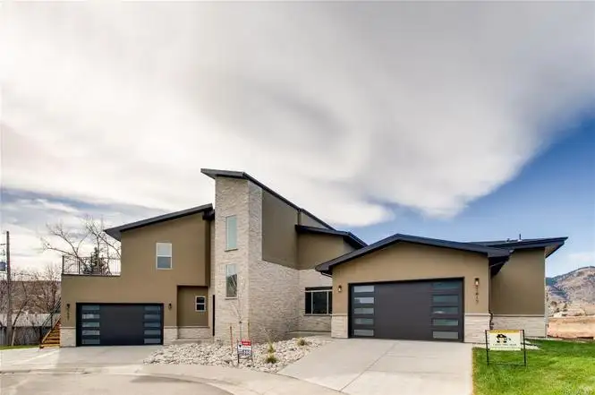 1407 Rogers Ct