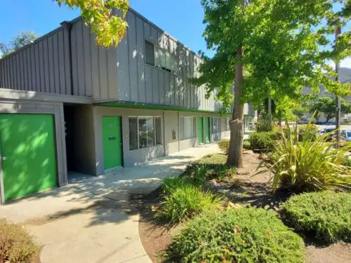 607 Grand Apartments