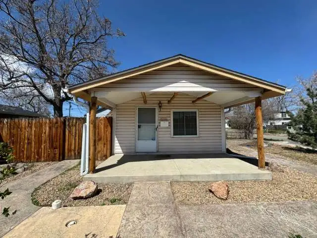 Charming 2 bedroom House