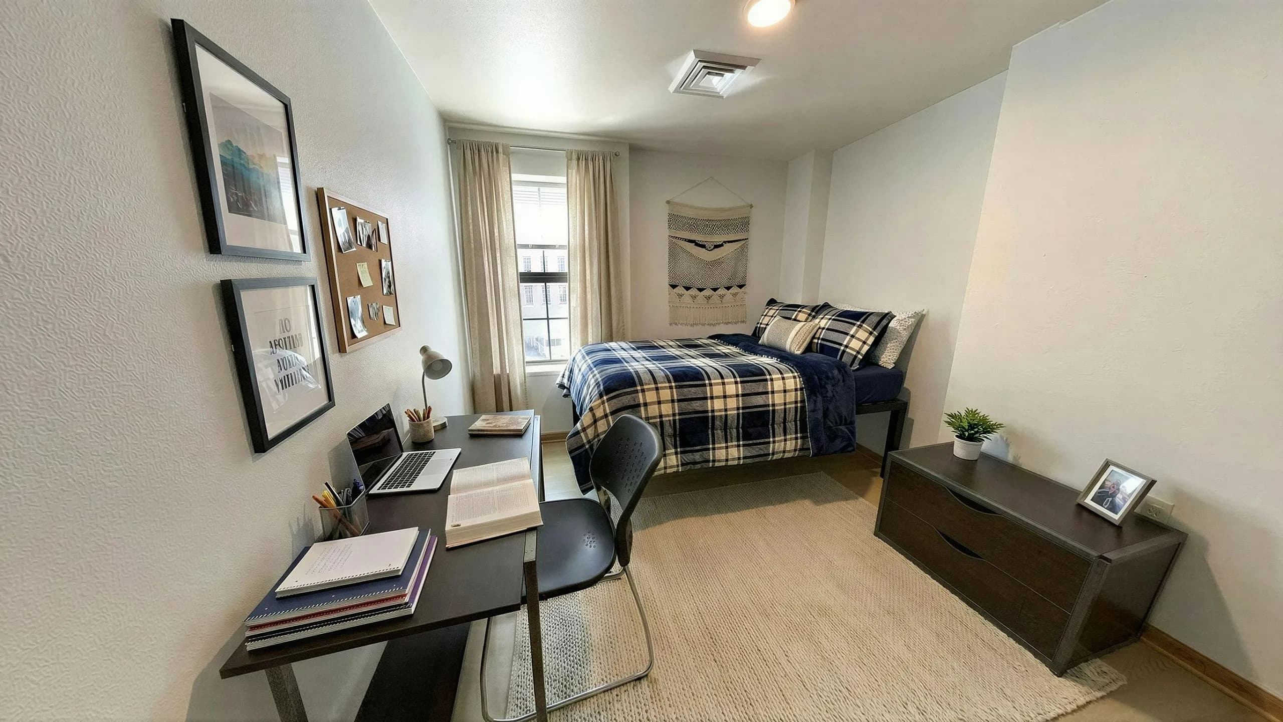 Varsity Campus Apartments