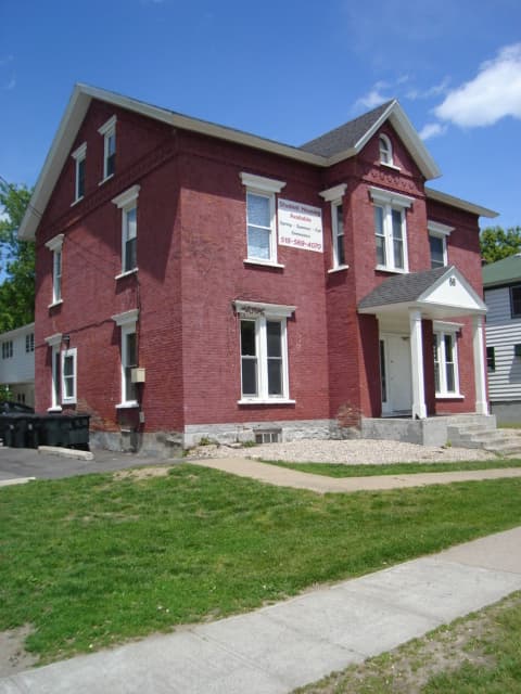 68 Broad St