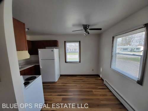 2005 Eastman Ave