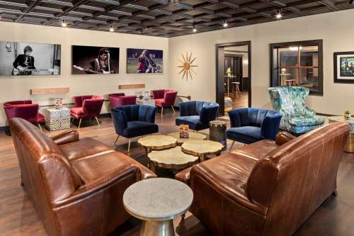 The Highlander Hotel