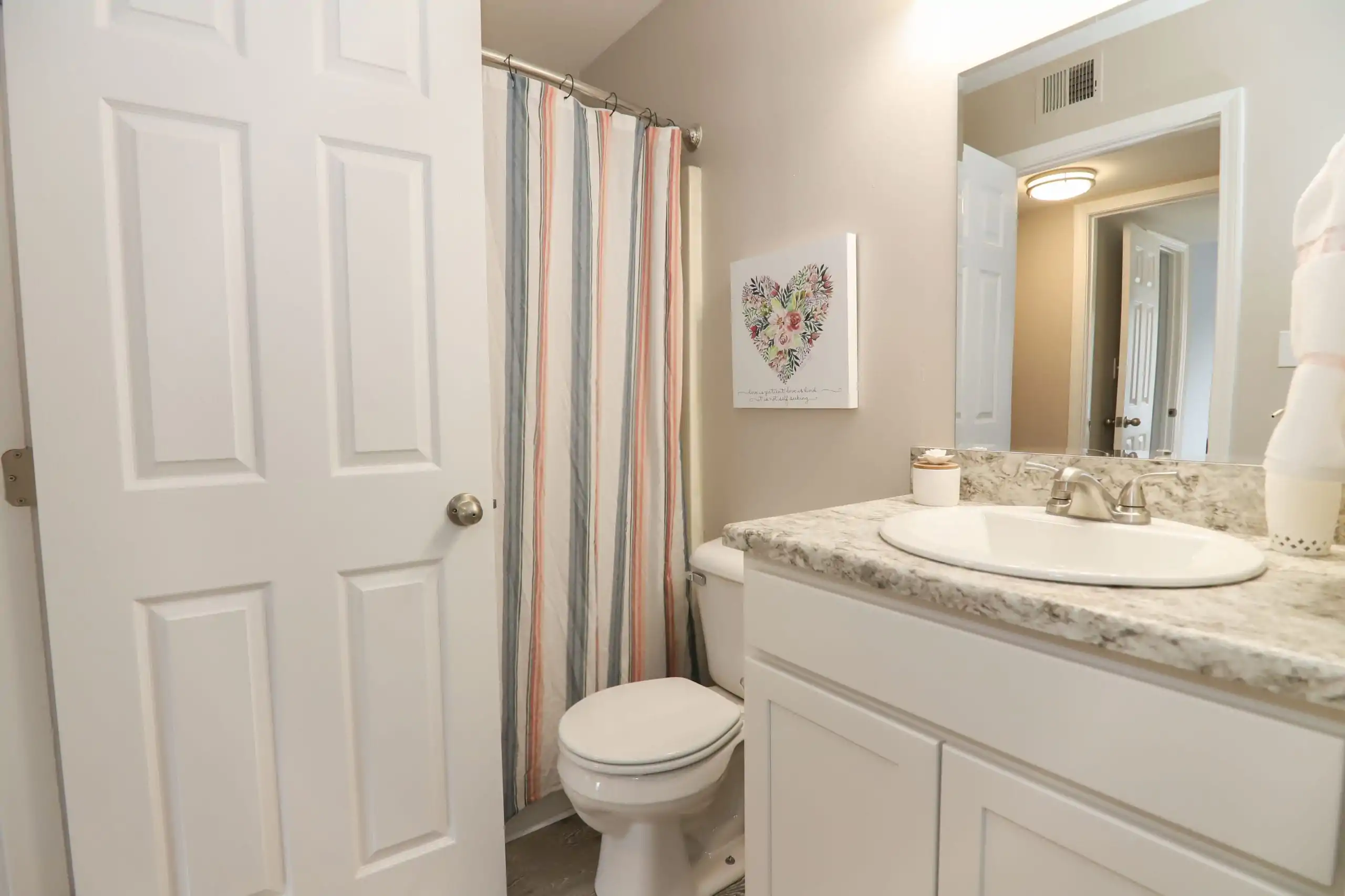 Limestone Square & Medical Villas Apartments