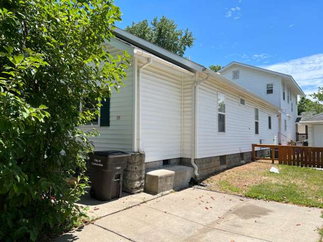 321 E. College