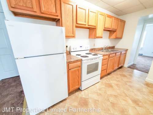 239 West 8th Street