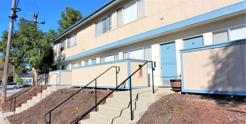 0139 614 Grand Ave