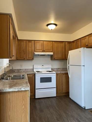 Marshall's College Rentals 1029 Douglas