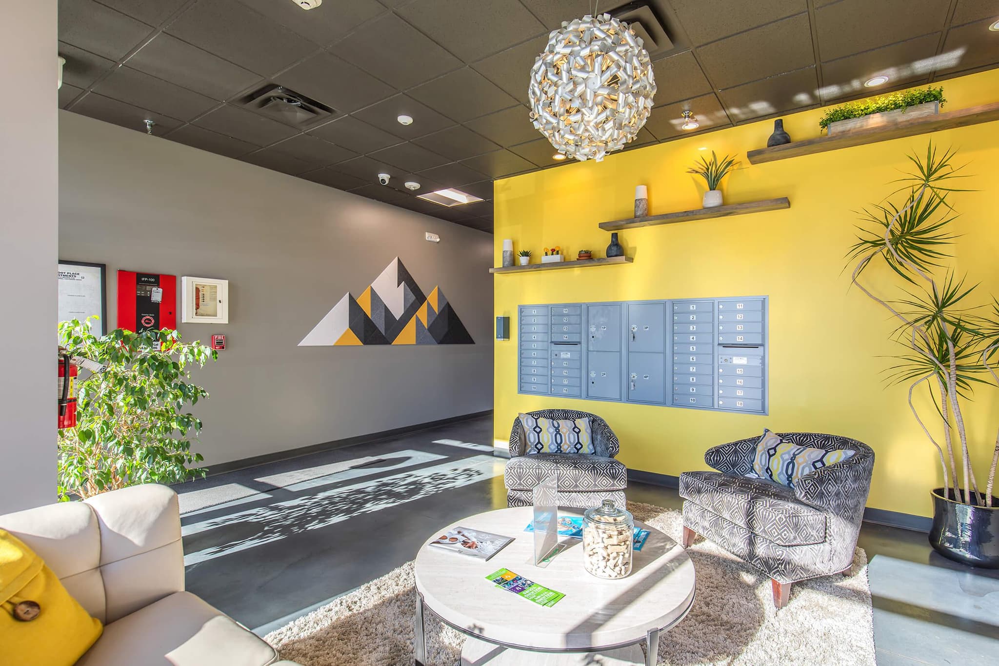 Blue Dot Place Apartments