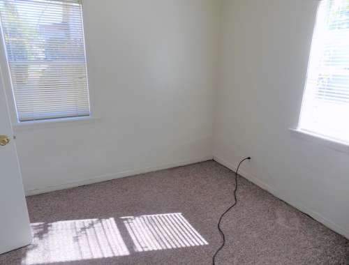 0163 735 & 745 Grand Avenue