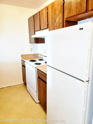 Meeker Park Apartments